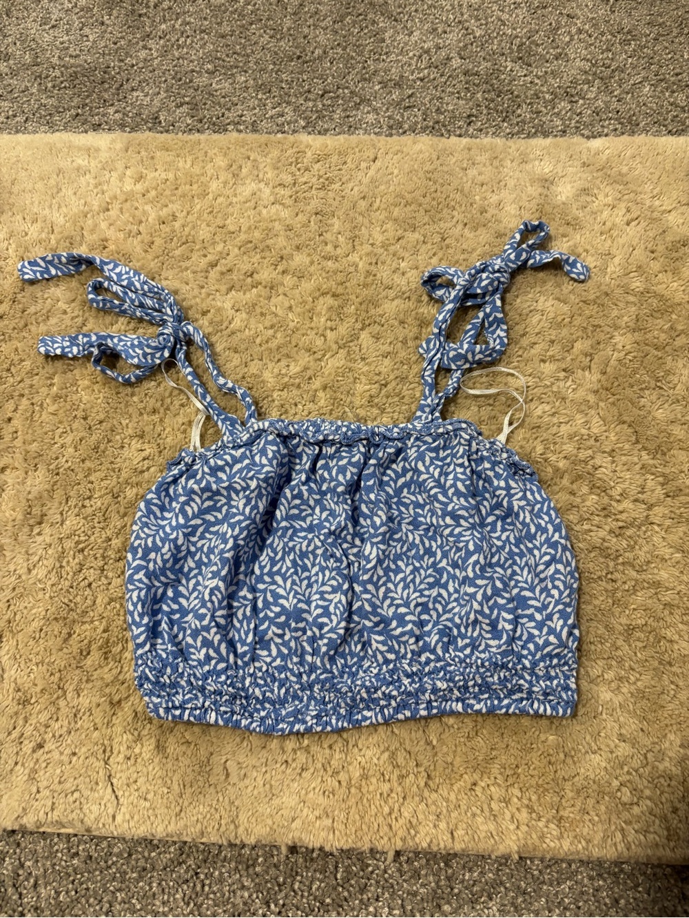 Kiwi Blue and White Leaf-Print Tie-Strap Crop Top